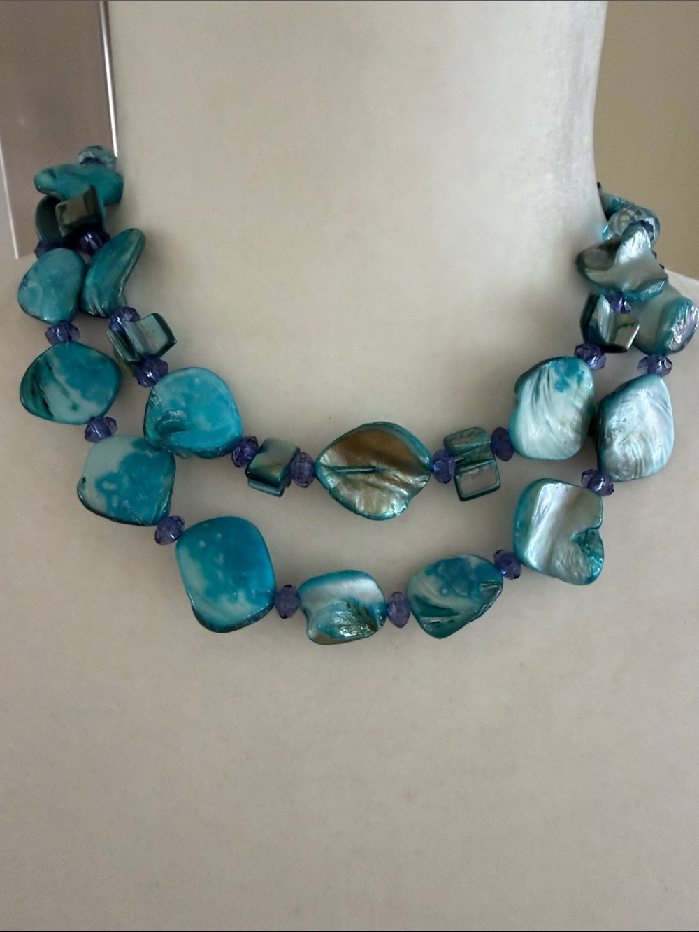 VINTAGE AQUA BLUE MOTHER of PEARL & BLUE CRYSTAL Double Layer Choker 16”